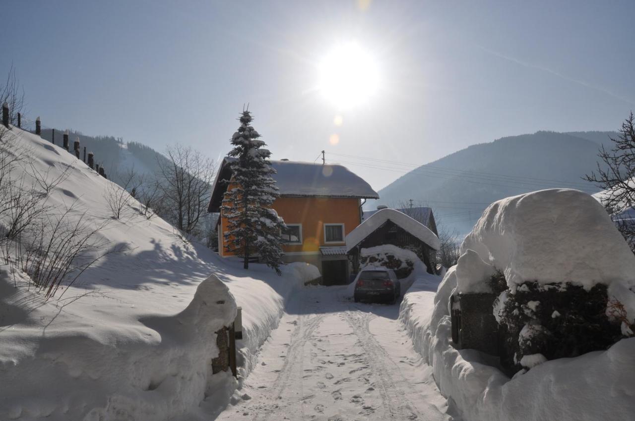 Privatzimmer Bendl Steinhaus am Semmering Bagian luar foto